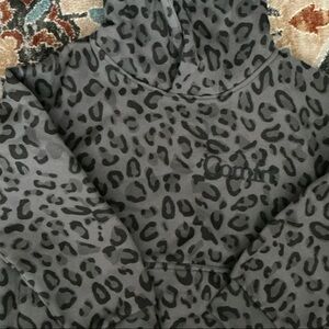 Comfy Gray Leopard Print Kids Hoodie
